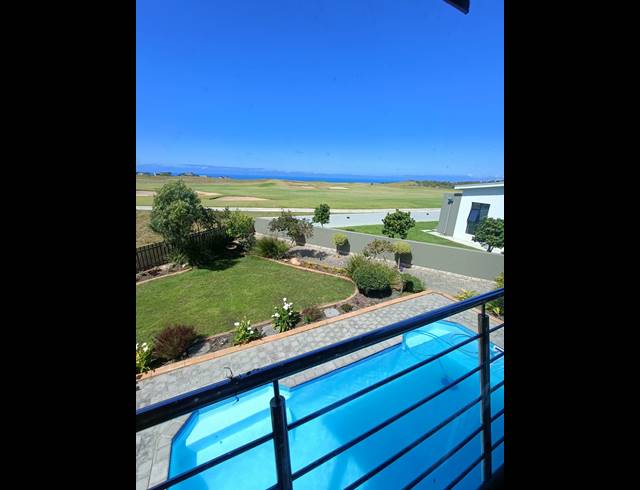 3 bed property for sale in GEORGE